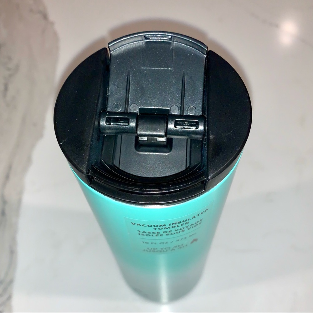 ✨LAST ONE✨Ombre Baby Blue Speckle Insulated Cup - Picture 7 of 9